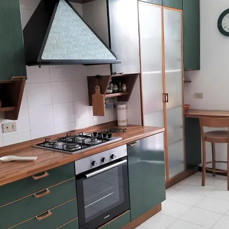 Apartment Centre - 7 Person With Wifi And Ac Near The *