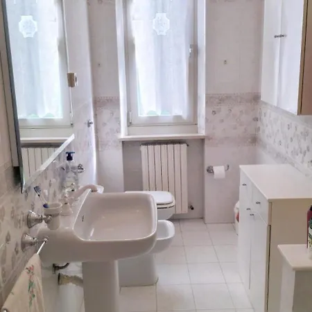 Centre - 7 Person With Wifi And Ac Near The Ancona