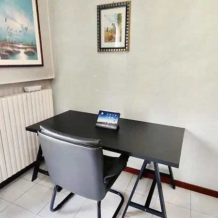 Apartment Centre - 7 Person With Wifi And Ac Near The *